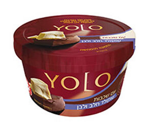 תנובה YOLO שכבות עם שוקולד חלב ולבן